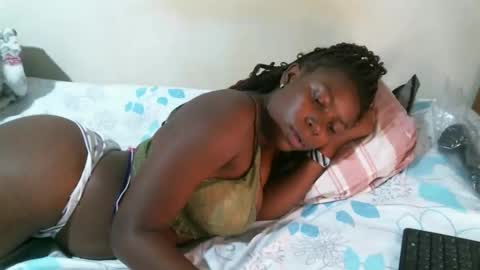 leccie online show from February 22, 10:25 am