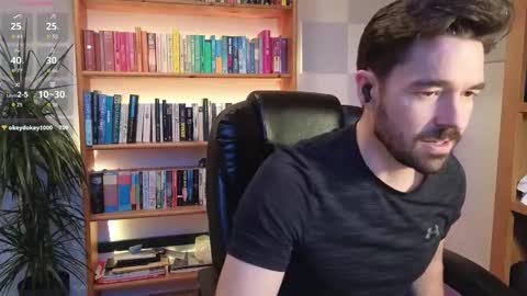 Snapshot of britishpoet chatting on October 31, 4:19 pm Callum online show from October 31, 4:19 pm