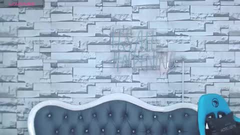 Britney  online show from February 8, 3:42 pm