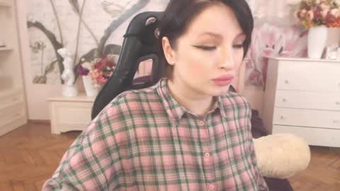 britneybarker online show from April 27, 2:42 am