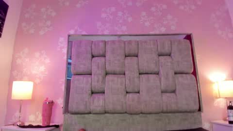 Snapshot of britneysweet_ chatting on May 16, 7:56 pm BritneySweet online show from May 16, 7:56 pm