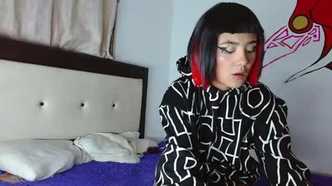 maru miaw   Please help me to reach 100 thumbs up online show from December 19, 6:12 am