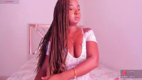 Snapshot of brittanyjhonnns chatting on July 4, 7:03 am brittany 25 years old happy as a worm online show from July 4, 7:03 am