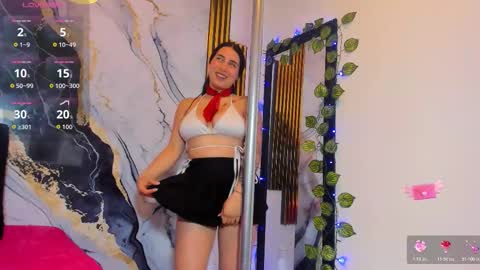 brittanyy20 online show from October 18, 10:16 am