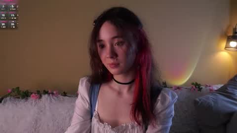 Snapshot of britthe chatting on July 8, 3:16 pm Lina online show from July 8, 3:16 pm