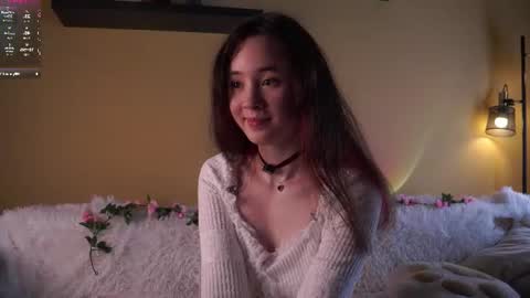 Snapshot of britthe chatting on July 10, 3:25 pm Lina online show from July 10, 3:25 pm