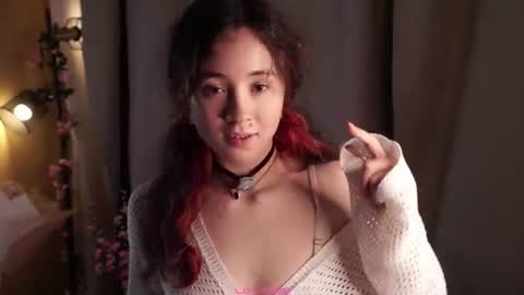 Snapshot of britthe chatting on July 30, 3:44 pm Lina online show from July 30, 3:44 pm