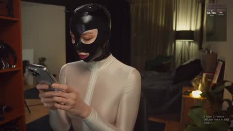 Snapshot of bronnica chatting on January 27, 3:28 pm Anna online show from January 27, 3:28 pm