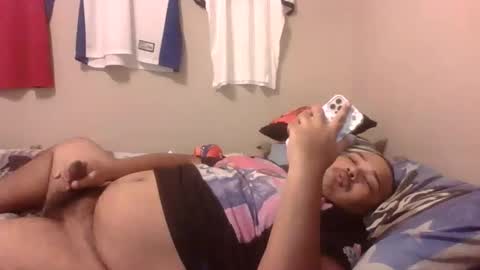 Snapshot of bronxforlife chatting on February 22, 1:33 am bronxforlife online show from February 22, 1:33 am