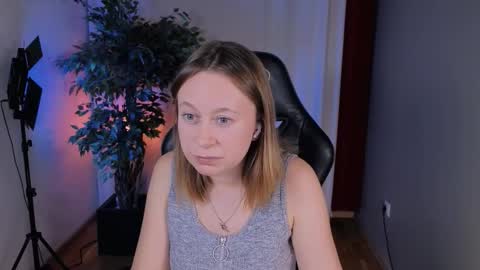 Brooke online show from October 8, 8:50 pm