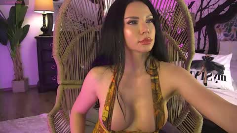 Snapshot of brookeember chatting on March 8, 3:24 pm Ember online show from March 8, 3:24 pm