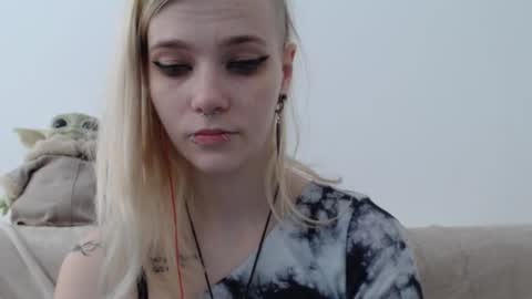 brookewylde_20 online show from March 22, 12:19 pm