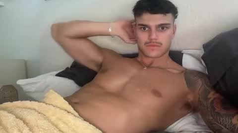 BrooklynTay online show from February 12, 3:01 am