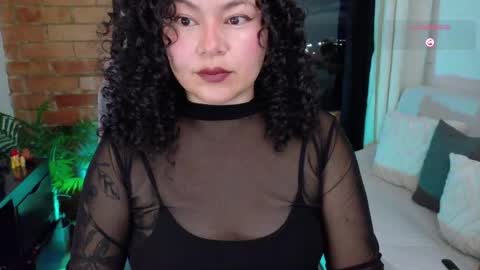 Miss online show from April 20, 11:39 pm