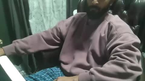 Snapshot of brownbd32 chatting on December 18, 11:08 pm brownbd32 online show from December 18, 11:08 pm