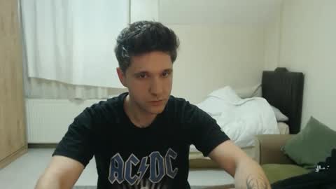 brownhaiir online show from May 31, 7:26 pm