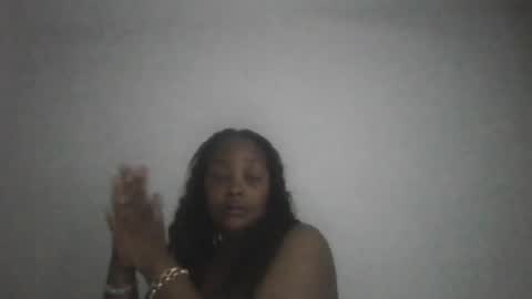 Snapshot of browniebabexxx chatting on July 12, 11:01 am browniebabexxx online show from July 12, 11:01 am