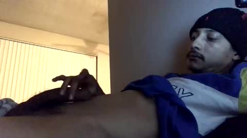 Snapshot of brownmamba97 chatting on February 9, 7:38 am Dickens cider97 online show from February 9, 7:38 am