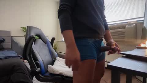 Brownskinshortyy online show from April 29, 5:06 pm