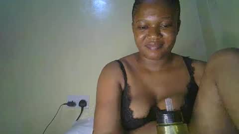 Snapshot of browny_kinky chatting on May 11, 7:00 pm pitch online show from May 11, 7:00 pm