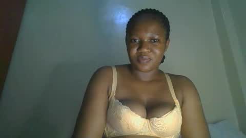 Snapshot of browny_kinky chatting on June 8, 7:14 pm pitch online show from June 8, 7:14 pm