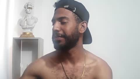 Snapshot of bruce_1111 chatting on June 16, 2:30 pm bruce_1111 online show from June 16, 2:30 pm