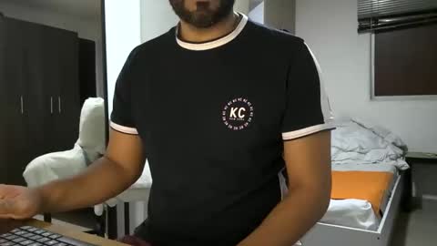 Bruce online show from January 6, 1:31 am