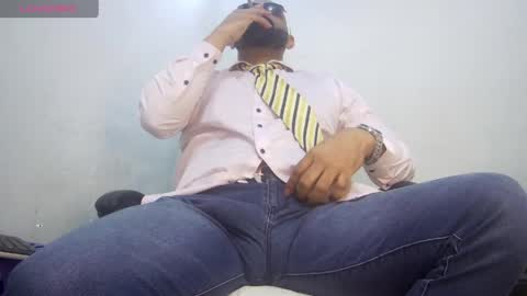 Snapshot of bruce_bigg chatting on May 9, 4:12 pm Bruce online show from May 9, 4:12 pm