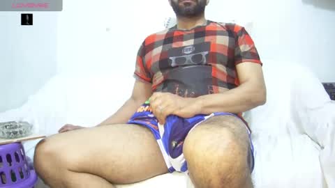 Snapshot of bruce_bigg chatting on June 18, 10:41 am Bruce online show from June 18, 10:41 am