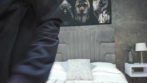 Snapshot of bruce_hans chatting on November 7, 11:32 am Bruce Hans online show from November 7, 11:32 am