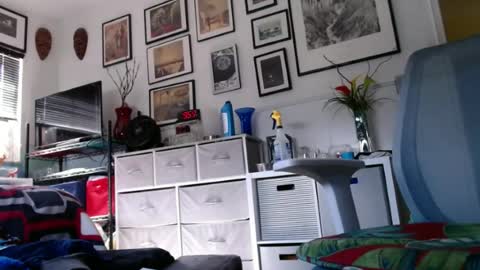 bruceb124u online show from June 16, 2:09 pm