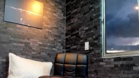 brucedallas online show from November 30, 10:58 pm