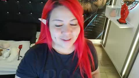 Bruja SCarlata online show from May 5, 1:13 am