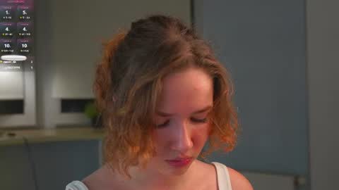 Tess online show from July 9, 8:46 pm