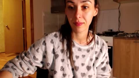 Ellis online show from December 10, 5:22 pm