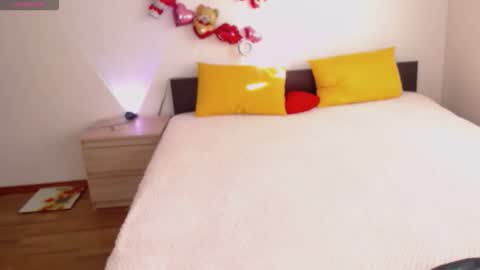 Ellis online show from October 13, 5:07 am