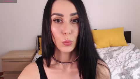 Ellis online show from May 20, 4:07 am