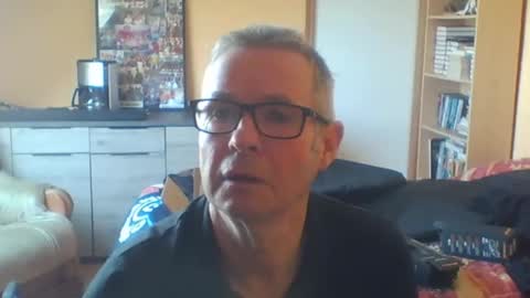 Snapshot of bruno5629 chatting on May 8, 9:03 am bruno5629 online show from May 8, 9:03 am