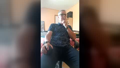 Snapshot of bruno5629 chatting on July 20, 11:01 am bruno5629 online show from July 20, 11:01 am