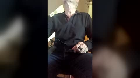 Snapshot of bruno5629 chatting on July 22, 11:46 am bruno5629 online show from July 22, 11:46 am