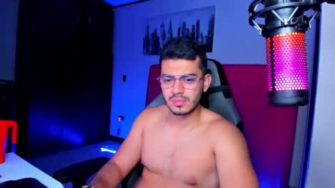 Bruno online show from December 17, 2:11 pm