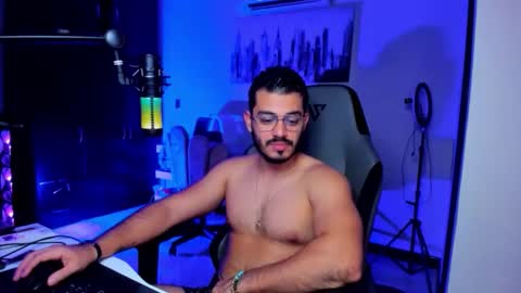 Bruno online show from December 22, 3:14 am