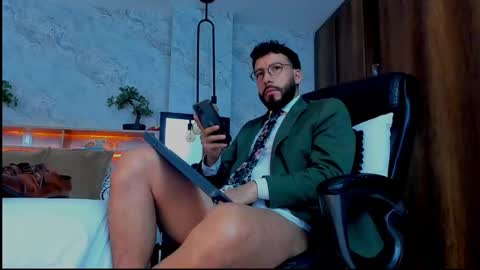 Andres Suarez online show from March 11, 6:08 pm