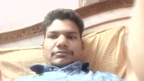 Snapshot of brusle96 chatting on March 20, 11:26 am Tillu online show from March 20, 11:26 am