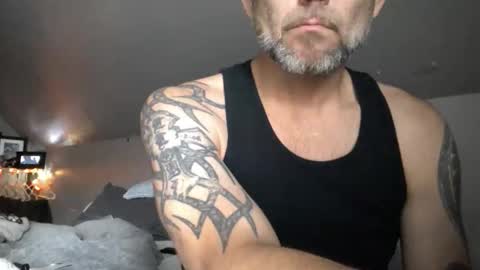 Snapshot of brutus6916 chatting on May 21, 9:00 pm brutus6916 online show from May 21, 9:00 pm
