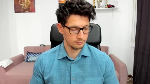 Snapshot of brutusk1 chatting on January 18, 9:45 am Brutus K online show from January 18, 9:45 am