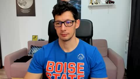 Snapshot of brutusk1 chatting on November 19, 7:41 am Brutus K online show from November 19, 7:41 am