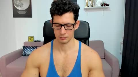 Snapshot of brutusk1 chatting on November 27, 8:49 am Brutus K online show from November 27, 8:49 am