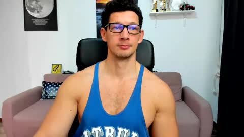 Snapshot of brutusk1 chatting on November 30, 6:17 am Brutus K online show from November 30, 6:17 am