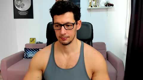 Snapshot of brutusk1 chatting on December 4, 8:12 am Brutus K online show from December 4, 8:12 am